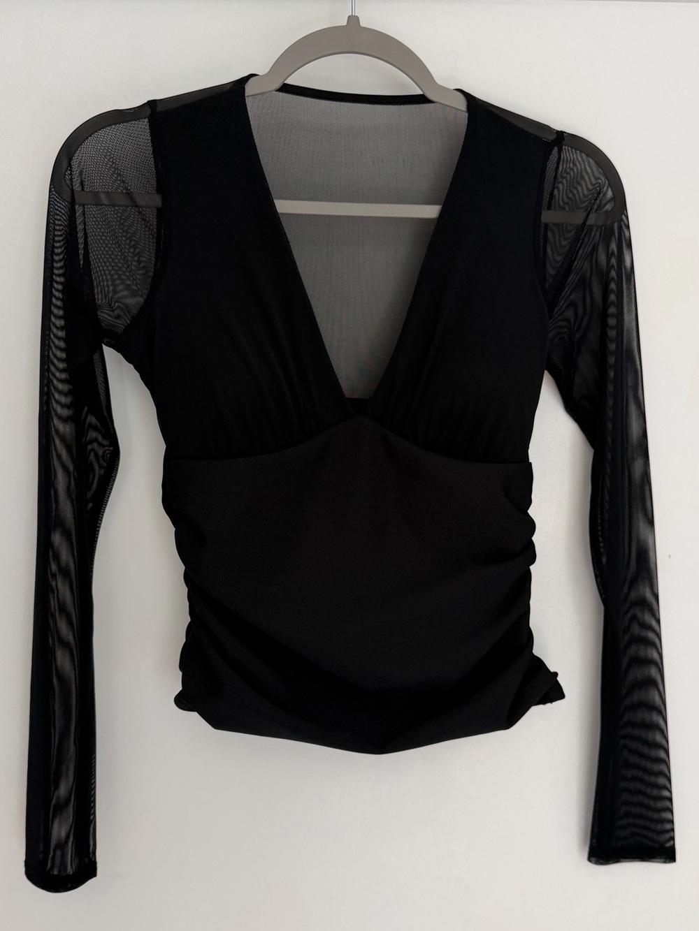 NWT Abercrombie & Fitch Bra Free Mesh Plunge Long Sleeve V-Neck Blouse Top